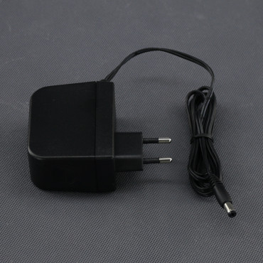 PS05 - napájecí zdroj 230 V na 12 V, 24 W, 2 A, do zásuvky