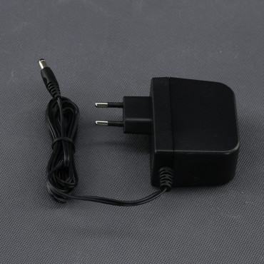 PS05 - napájecí zdroj 230 V na 12 V, 24 W, 2 A, do zásuvky