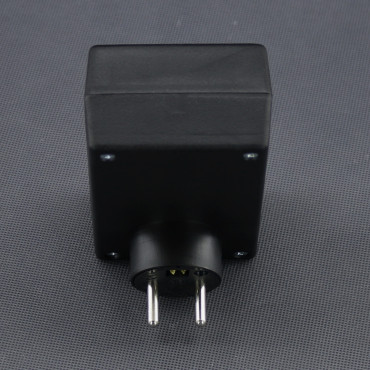AF70 - odrušovací filtr pro audiotechniku 230 V, 10-70 W