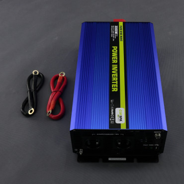 SI318 - měnič napětí 12 V na 230 V, 3000 W čistý sinus a USB