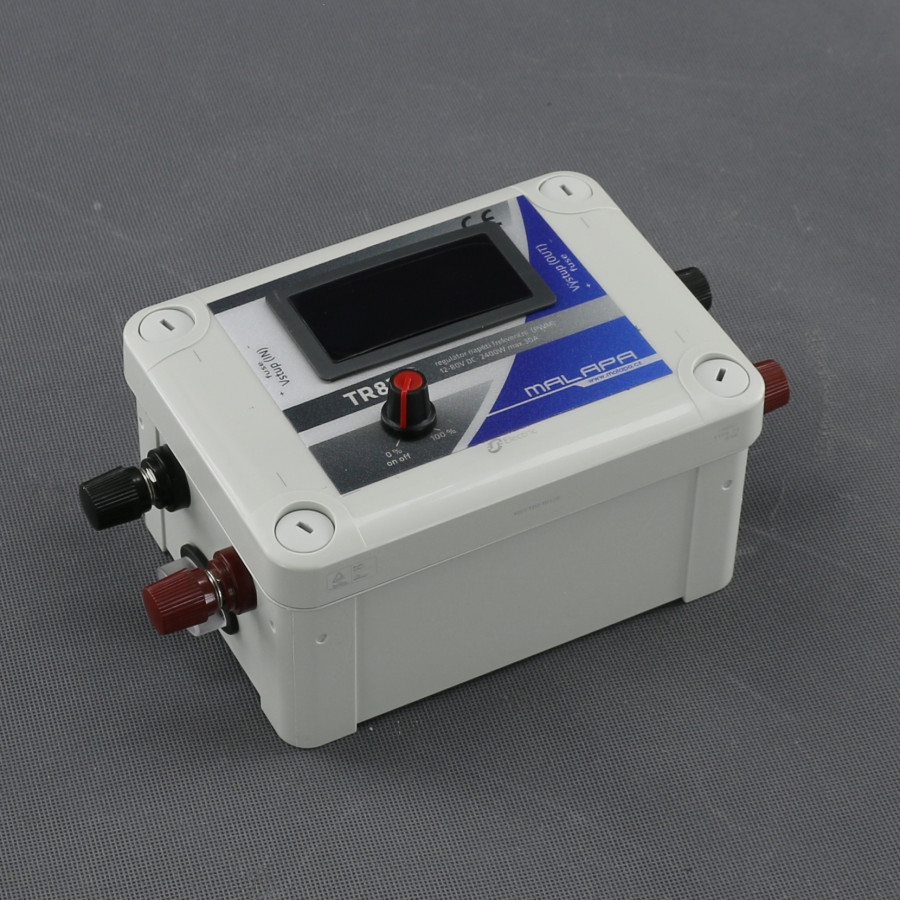 TR82 - regulátor napětí 12-80 V, 2400 W, frekvenční