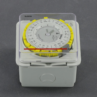 EH12 - spínací hodiny 230 V, 3500 W, mechanické, týdenní