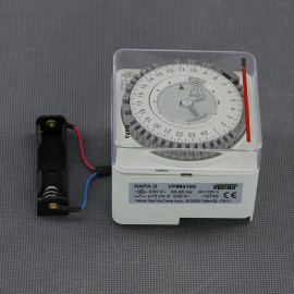 EH14 - spínací hodiny 12-230 V, 3500 W, mechanické, denní
