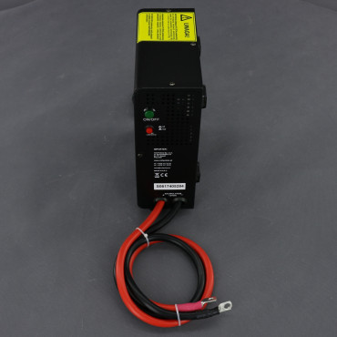 ZZ42 - záložní zdroj 230 V, 500 W pro aku 12 V, AVR, na plochu a stěnu