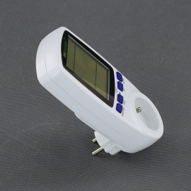EL07 - elektroměr 230 V, 16 A, digitální, do zásuvky