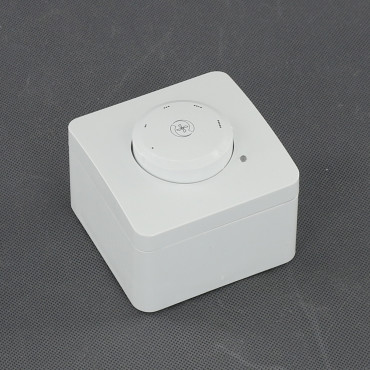 TR70 - regulátor pro stropní ventilátor a světlo 460/110 W