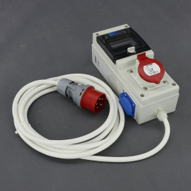 EL10 - přenosný elektroměr 3f, 16 A, digitální, zásuvka a vidlice