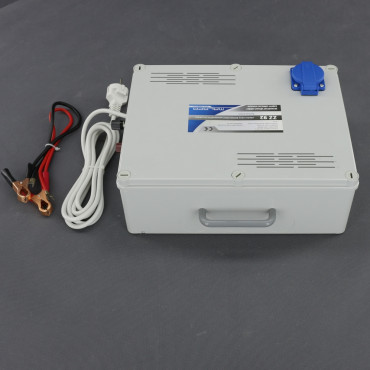 ZZ92 - záložní zdroj 230 V, 600 W pro aku 12 V, na plochu
