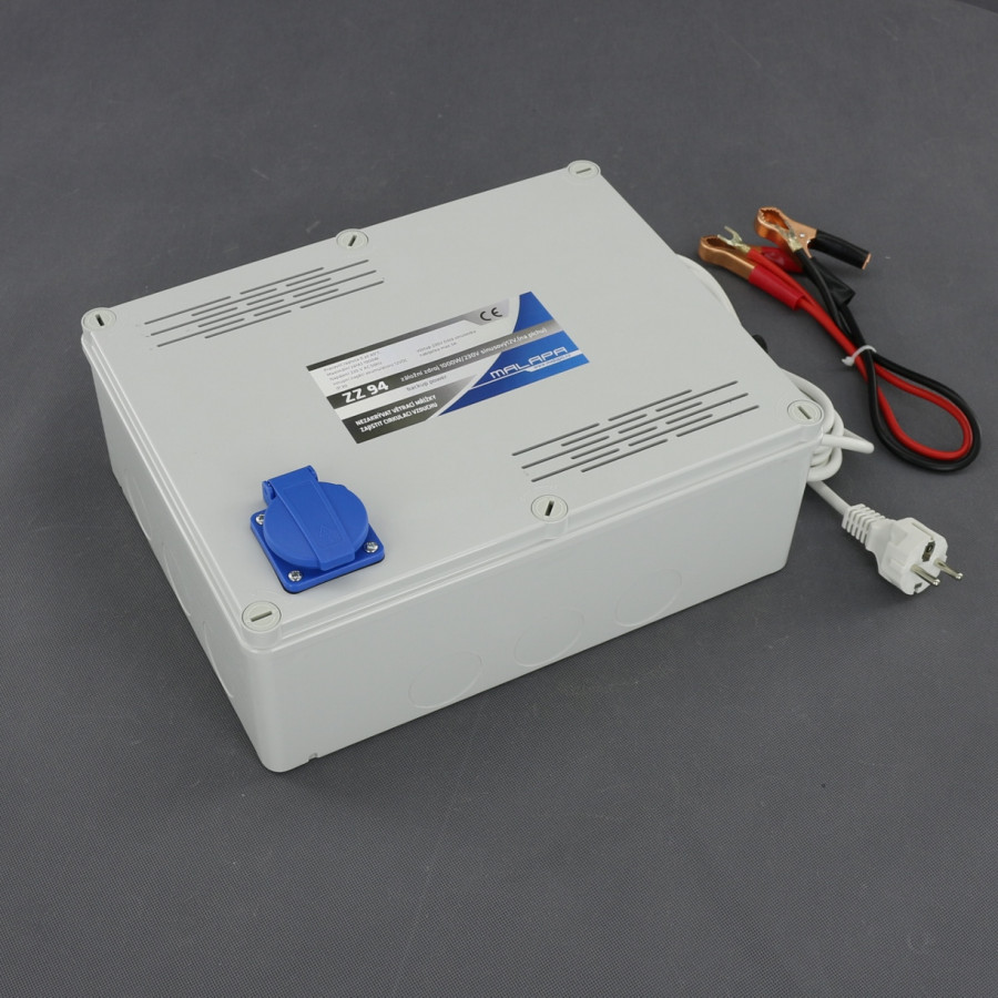 ZZ94 - záložní zdroj 230 V, 1000 W pro aku 12 V, na plochu