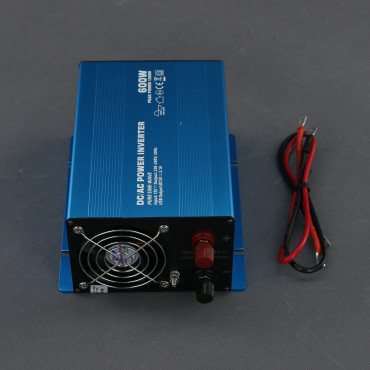 SI306 - měnič napětí 12 V na 230 V, 600 W čistý sinus a USB