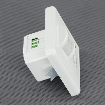 SS13 - čidlo pohybu PIR 230 V, 1200 W, místo vypínače