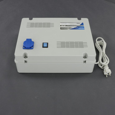 ZZ07 - záložní zdroj 230 V, 300 W s aku 12 V, na plochu