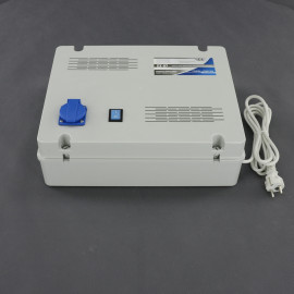 ZZ07 - záložní zdroj 230 V, 300 W s aku 12 V, na plochu