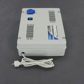 ZZ07 - záložní zdroj 230 V, 300 W s aku 12 V, na plochu
