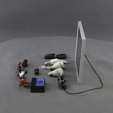 SO134 - solární systém 10 W, ostrovní, 12 V a USB a LED
