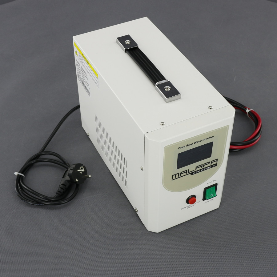 ZZ97 - záložní zdroj 230 V, 640 W pro aku 12 V, AVR, na plochu