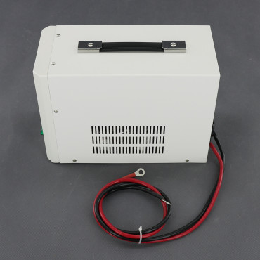 ZZ97 - záložní zdroj 230 V, 640 W pro aku 12 V, AVR, na plochu