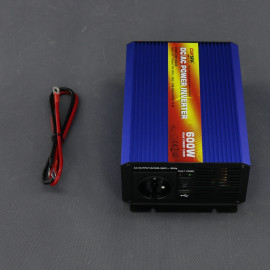 SI304 - měnič napětí 12 V na 230 V, 600 W čistý sinus