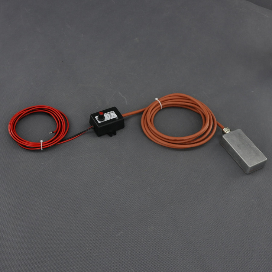 TF3880 - ponorné topné těleso s termostatem 12 V, 80 W, IP68