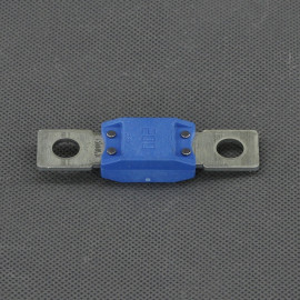 SI636-pojistka-plocha-megaval-200-a-roztec-50-8-mm-modra-predni-pohled