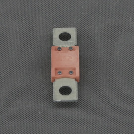SI638-pojistka-plocha-megaval-250-a-roztec-50-8-mm-ruzova-prava-strana