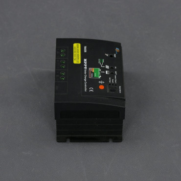 TRA10 - solární regulátor MPPT 10 A pro 12 V, 24 V systémy