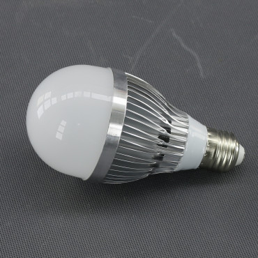 SI203 - LED žárovka E27, 12 V, 9 W