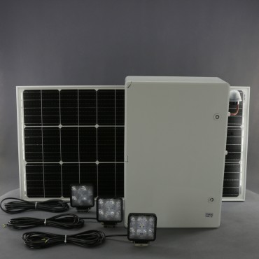 SO170 - solární osvětlení plochy, 30 W LED s akumulátorem