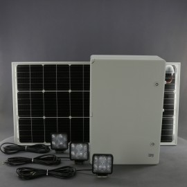 SO170 - solární osvětlení plochy, 30 W LED s akumulátorem