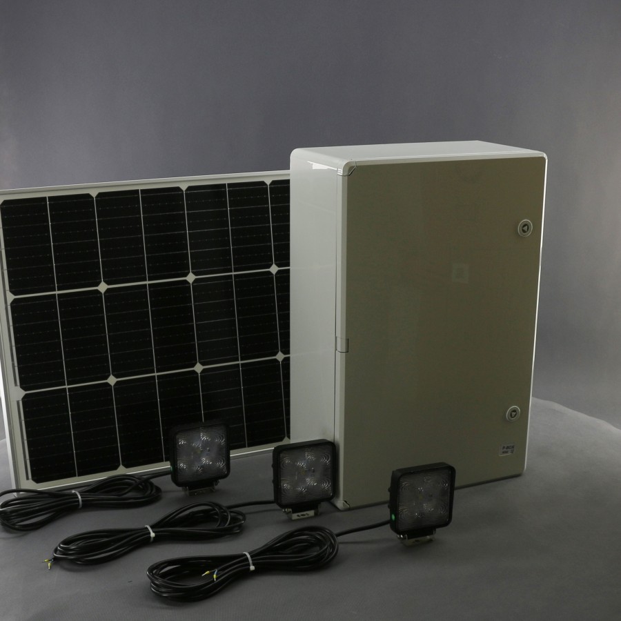 SO170 - solární osvětlení plochy, 30 W LED s akumulátorem