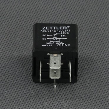 SI679 - auto relé 12 V, 40 A, spínací a rozpínací (NO-NC)