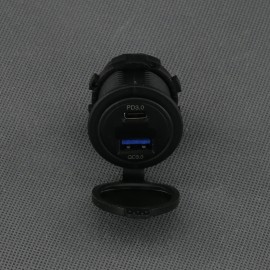 SI856 - USB-A QC3.0 a USB-C PD nabíječka a voltmetr, IP65, panelová