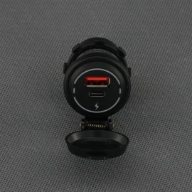 SI862 - USB-A QC3.0 a USB-C PD nabíječka, IP65, panelová