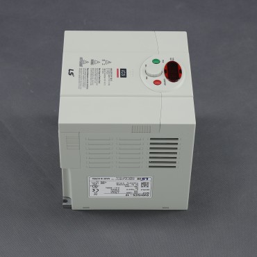 TR60 - regulátor napětí 230 V/3x 230 V, 1500 W, frekvenční