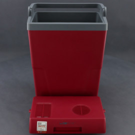 SI143 - chladnička 12 V a 230 V, termoelektrická, 25 l