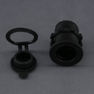SI124 - auto zásuvka (CL) 12-48 V, 15 A, IP65, panelová