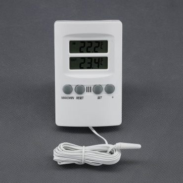VT02 - digitální teploměr (IN-OUT) a alarm