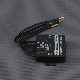 SI550 - soumrakový spínač 12-24 V, 5 A, na plochu