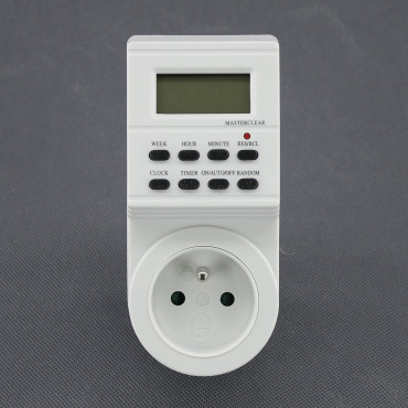 EH02 - spínací hodiny 230 V, 3500 W, digitální, do zásuvky