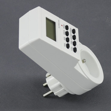 EH02 - spínací hodiny 230 V, 3500 W, digitální, do zásuvky