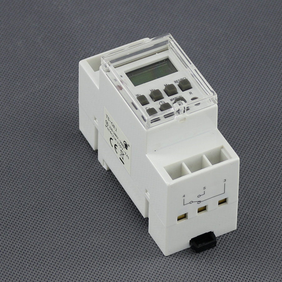 EH05 - spínací hodiny 230 V, 3500 W, digitální, na DIN lištu