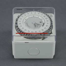 EH06 - spínací hodiny 230 V, 3500 W, mechanické, denní