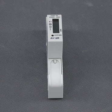 EL06 - elektroměr 230 V, 30 A, digitální, na DIN lištu