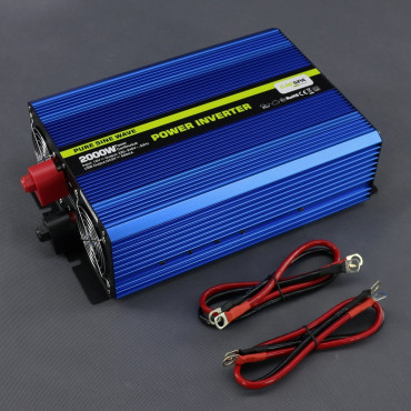 SI315 - měnič napětí 12 V na 230 V, 2000 W čistý sinus a USB