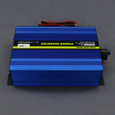 SI315 - měnič napětí 12 V na 230 V, 2000 W čistý sinus a USB