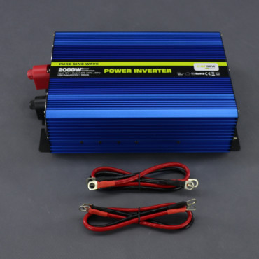 SI315 - měnič napětí 12 V na 230 V, 2000 W čistý sinus a USB