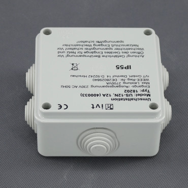 SO81 - automatický přepínač sítí 230 V, 2700 W, měnič-síť