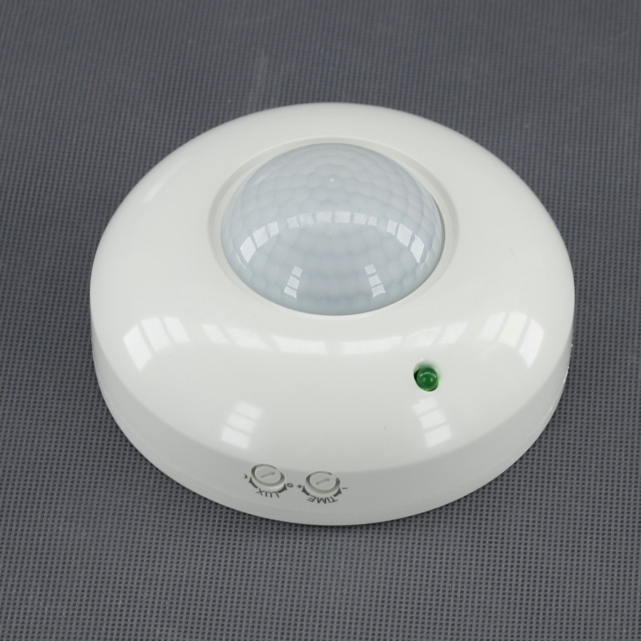 SS02 - čidlo pohybu PIR 230 V, 1200 W, na stěnu a strop