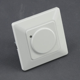 SS09 - čidlo pohybu mikrovlnné 230 V, 1200 W, místo vypínače