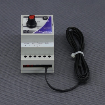 TO20 - termostat pro topení 12 V, 120 W, NC, na DIN lištu